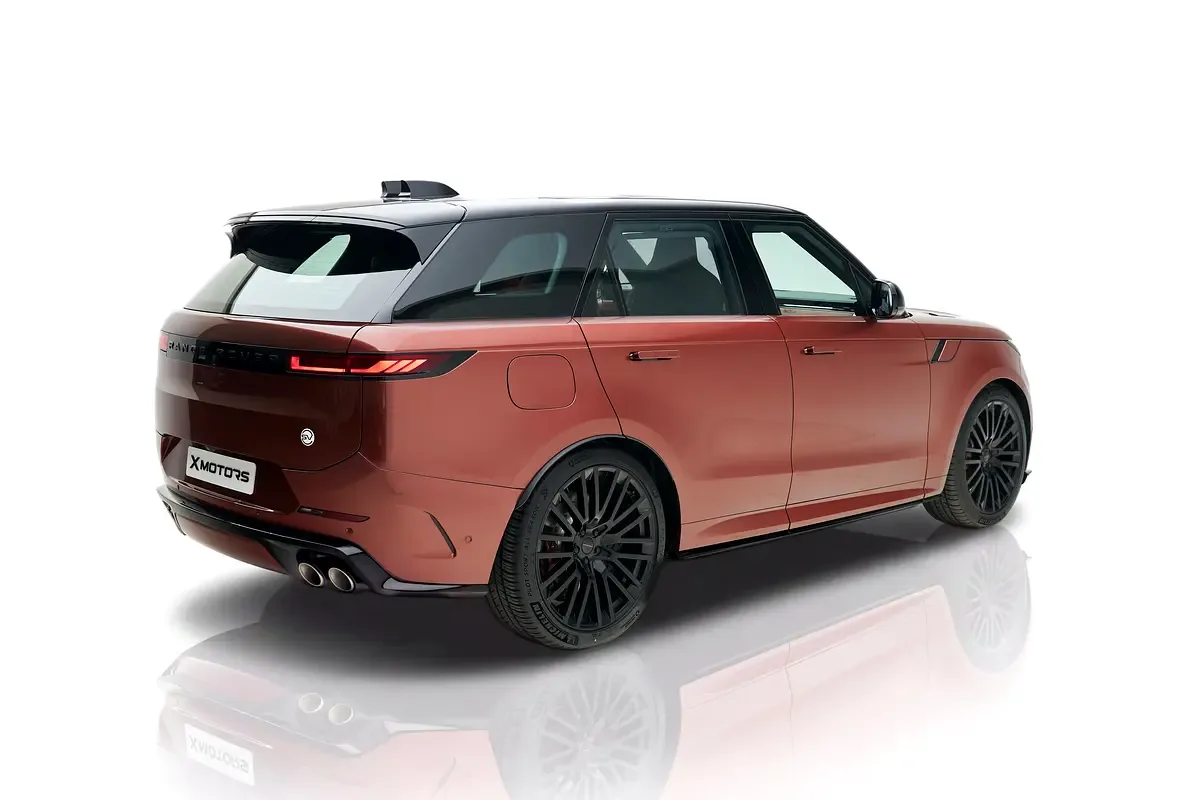 Land Rover Range Rover Sport 4.4 AT 4WD (635 حصان) - 4
