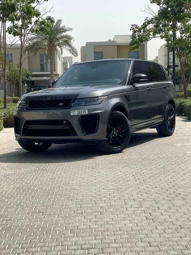 Land Rover Range Rover Sport 5.0 SVR V8 Supercharged AT AWD (575 حصان)