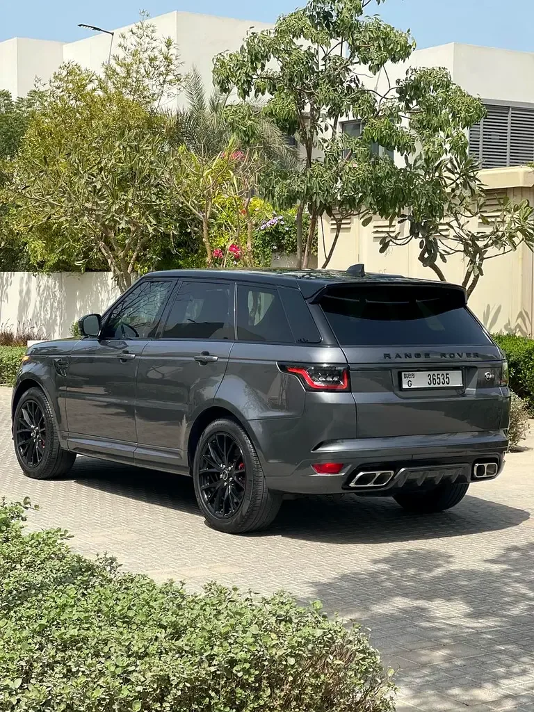 Land Rover Range Rover Sport 5.0 SVR V8 Supercharged AT AWD (575 حصان) - 3