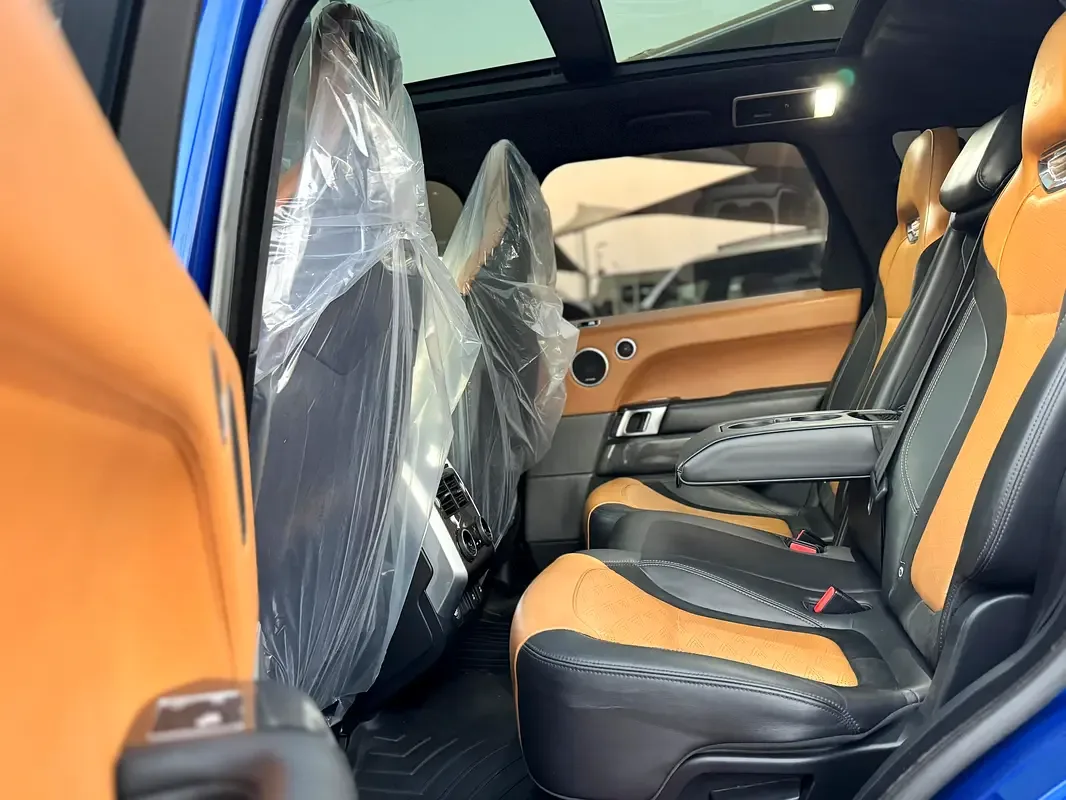 Land Rover Range Rover Sport 5.0 SVR V8 Supercharged AT AWD (575 hp) - 12