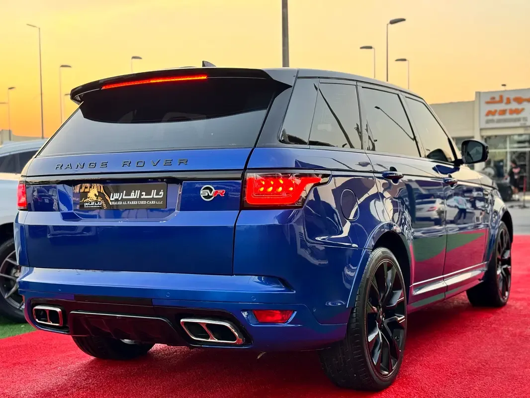 Land Rover Range Rover Sport 5.0 SVR V8 Supercharged AT AWD (575 hp) - 16