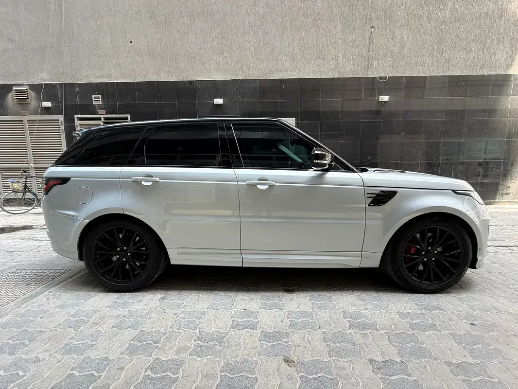 Land Rover Range Rover Sport 5.0 SVR V8 Supercharged AT AWD (575 حصان) - 7