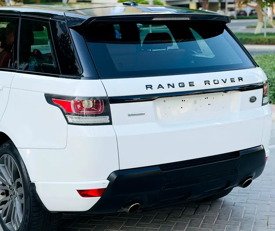 Land Rover Range Rover Sport 5.0 V8 Supercharged AT AWD (510 حصان) - 9