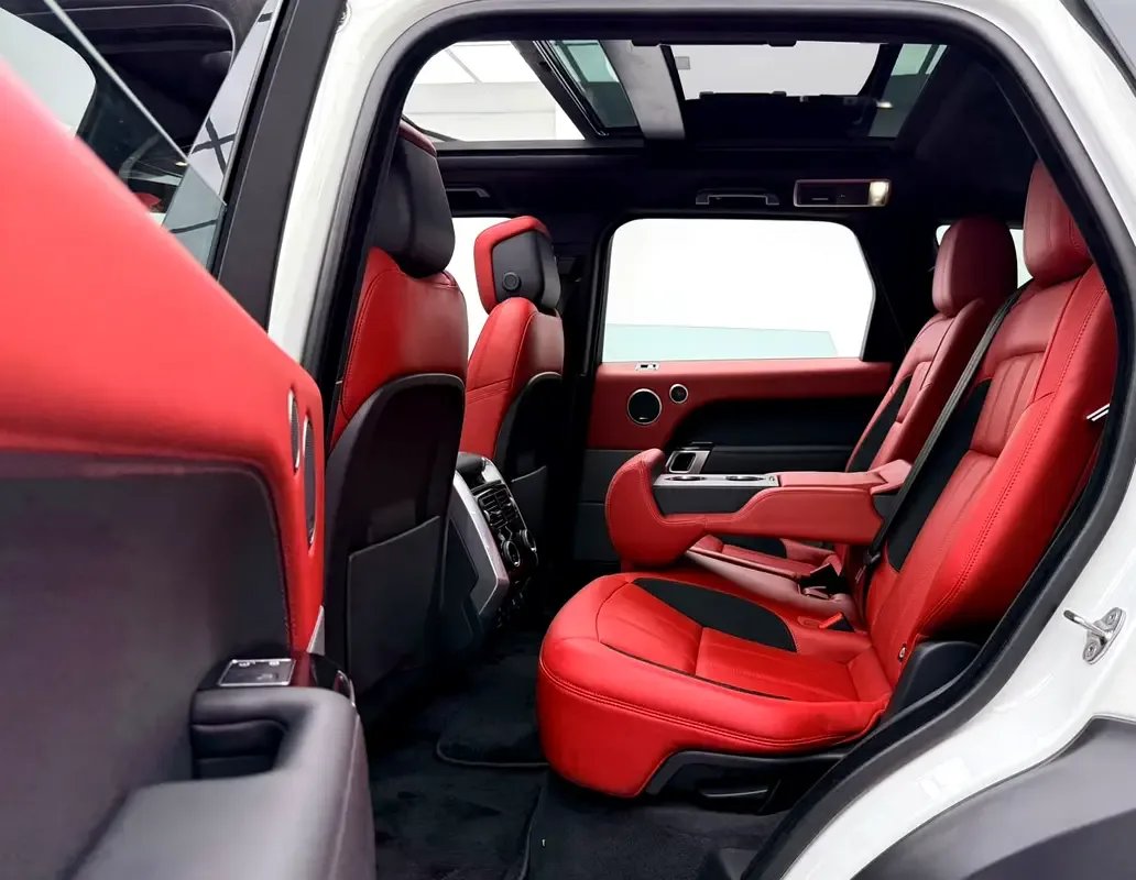 Land Rover Range Rover Sport 5.0 V8 Supercharged AT AWD (525 حصان) - 17