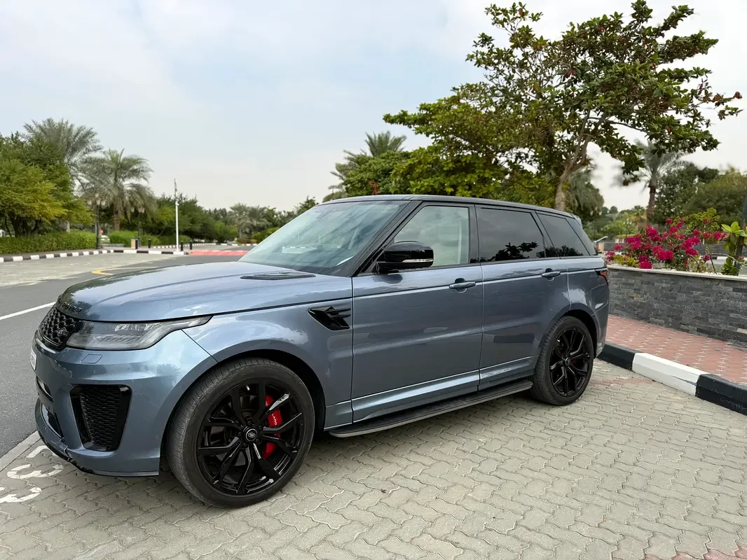 Land Rover Range Rover Sport 5.0 V8 Supercharged AT AWD (525 hp)