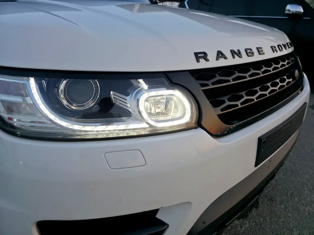 Land Rover Range Rover Sport 5.0 V8 Supercharged AT AWD (525 حصان) - 4
