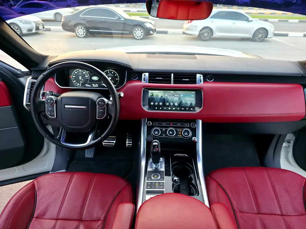 Land Rover Range Rover Sport 5.0 V8 Supercharged AT AWD (525 حصان) - 16
