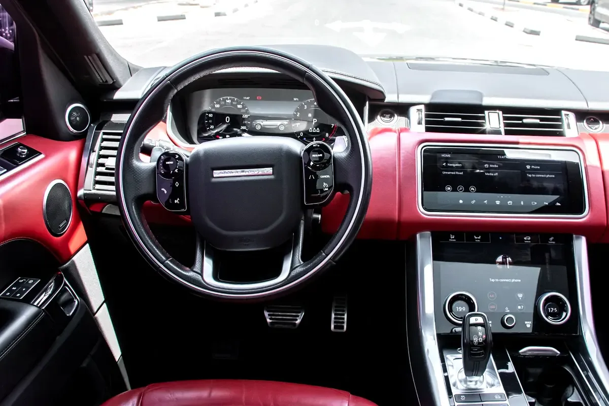 Land Rover Range Rover Sport 5.0 V8 Supercharged AT AWD (525 حصان) - 11