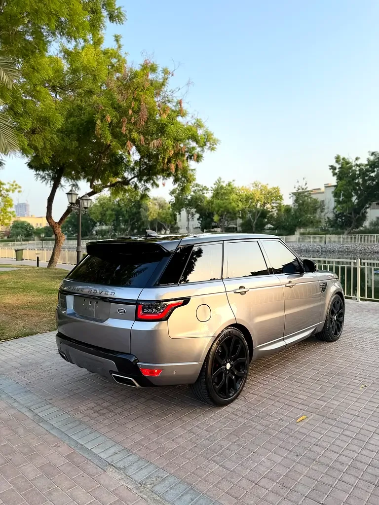 Land Rover Range Rover Sport 5.0 V8 Supercharged AT AWD (525 حصان) - 4