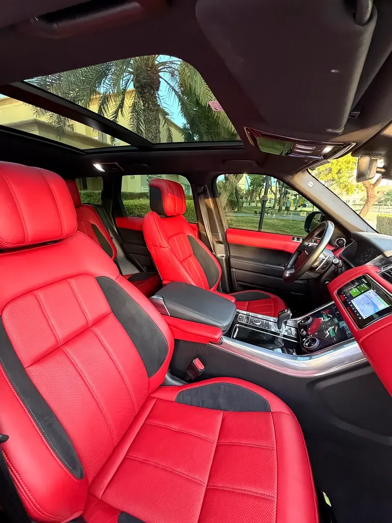Land Rover Range Rover Sport 5.0 V8 Supercharged AT AWD (525 حصان) - 11