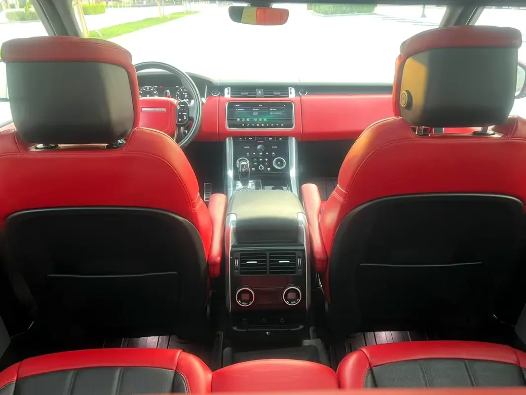 Land Rover Range Rover Sport 5.0 V8 Supercharged AT AWD (525 حصان) - 14