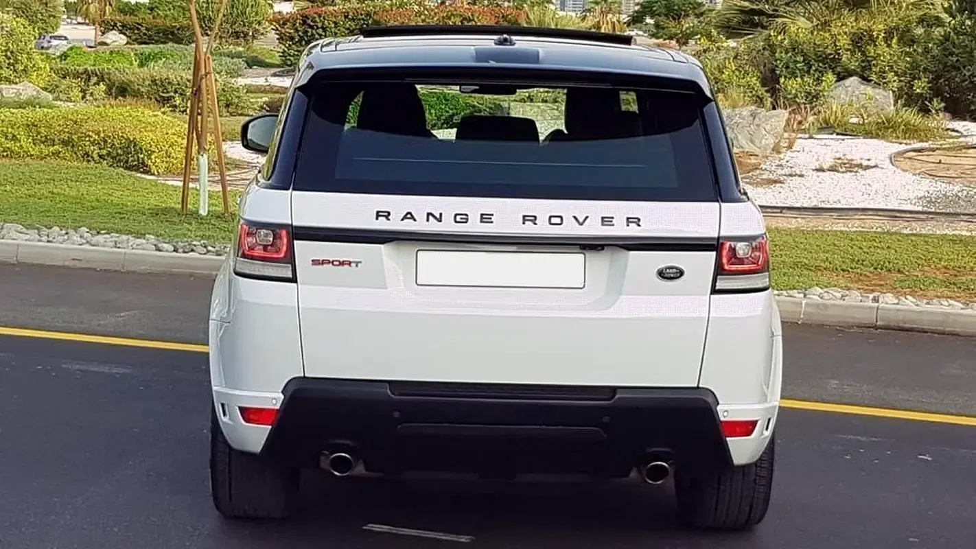 Land Rover Range Rover Sport 5.0 V8 Supercharged AT AWD (525 حصان) - 11