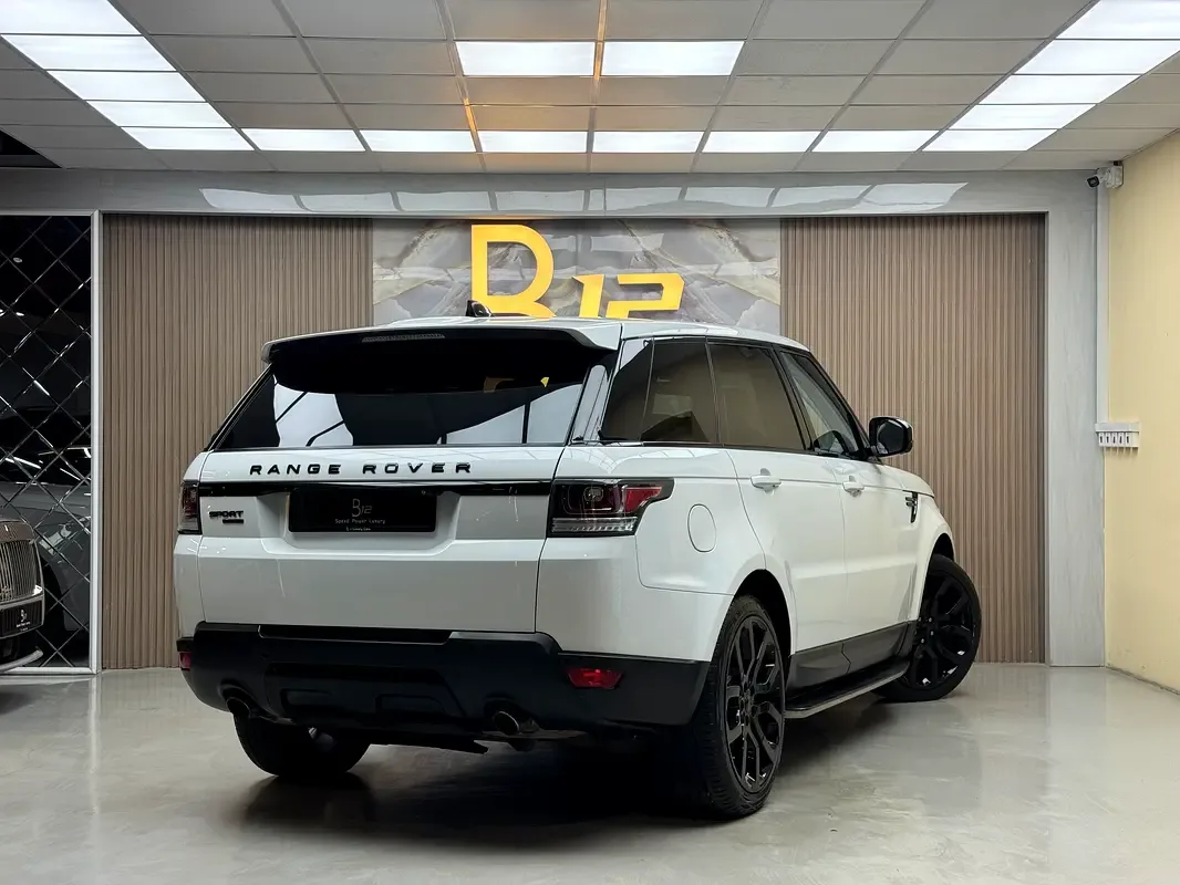 Land Rover Range Rover Sport 5.0 V8 Supercharged AT AWD (525 حصان) - 4