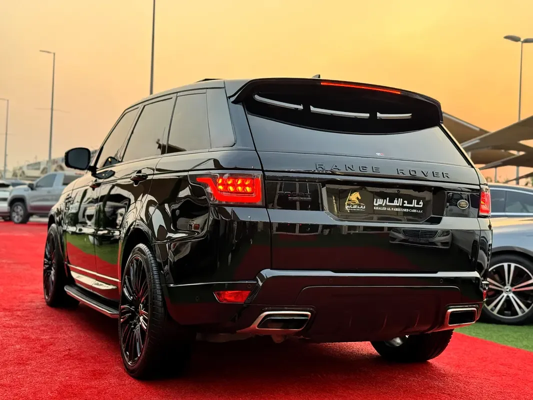 Land Rover Range Rover Sport 5.0 V8 Supercharged AT AWD (525 حصان) - 9