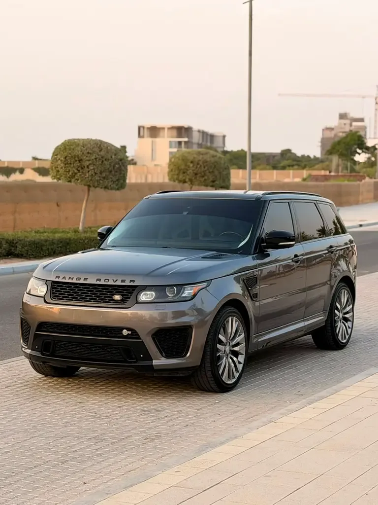 Land Rover Range Rover Sport 5.0 V8 Supercharged AT AWD (550 hp)
