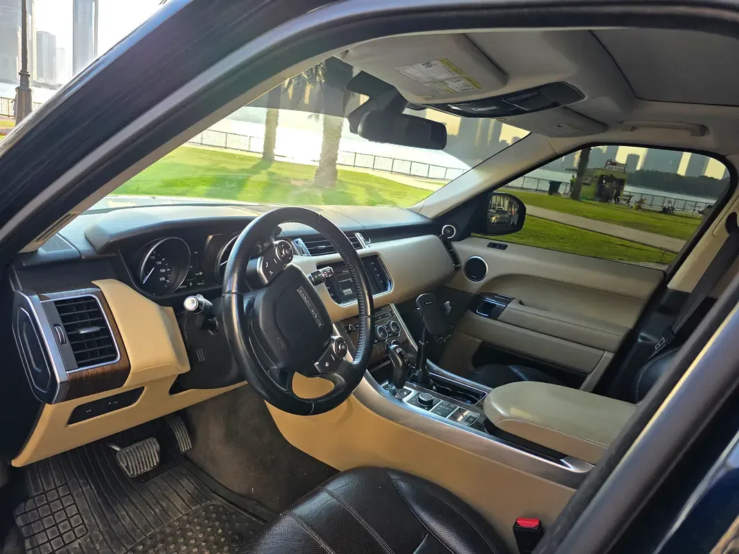 Land Rover Range Rover Sport 5.0 V8 Supercharged AT AWD (550 حصان) - 9