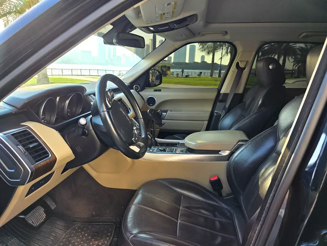 Land Rover Range Rover Sport 5.0 V8 Supercharged AT AWD (550 حصان) - 8