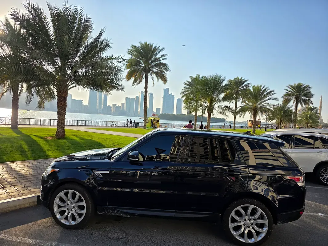 Land Rover Range Rover Sport 5.0 V8 Supercharged AT AWD (550 حصان) - 13
