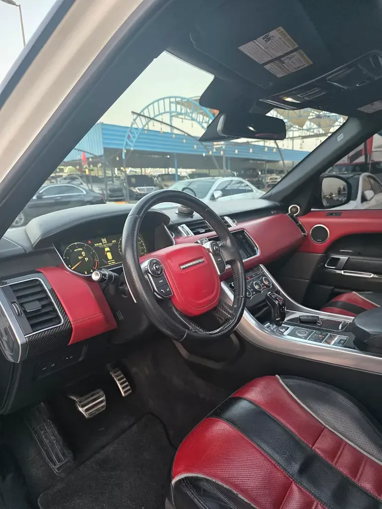 Land Rover Range Rover Sport 5.0 V8 Supercharged AT AWD (550 hp) - 11