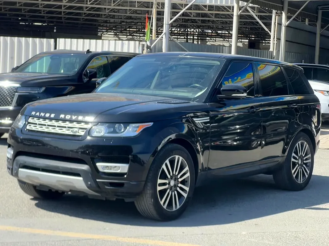 Land Rover Range Rover Sport 5.0 V8 Supercharged AT AWD (550 حصان) - 3