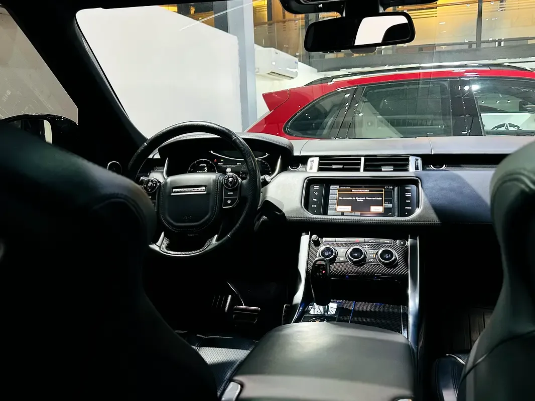 Land Rover Range Rover Sport 5.0 V8 Supercharged AT AWD (550 حصان) - 8