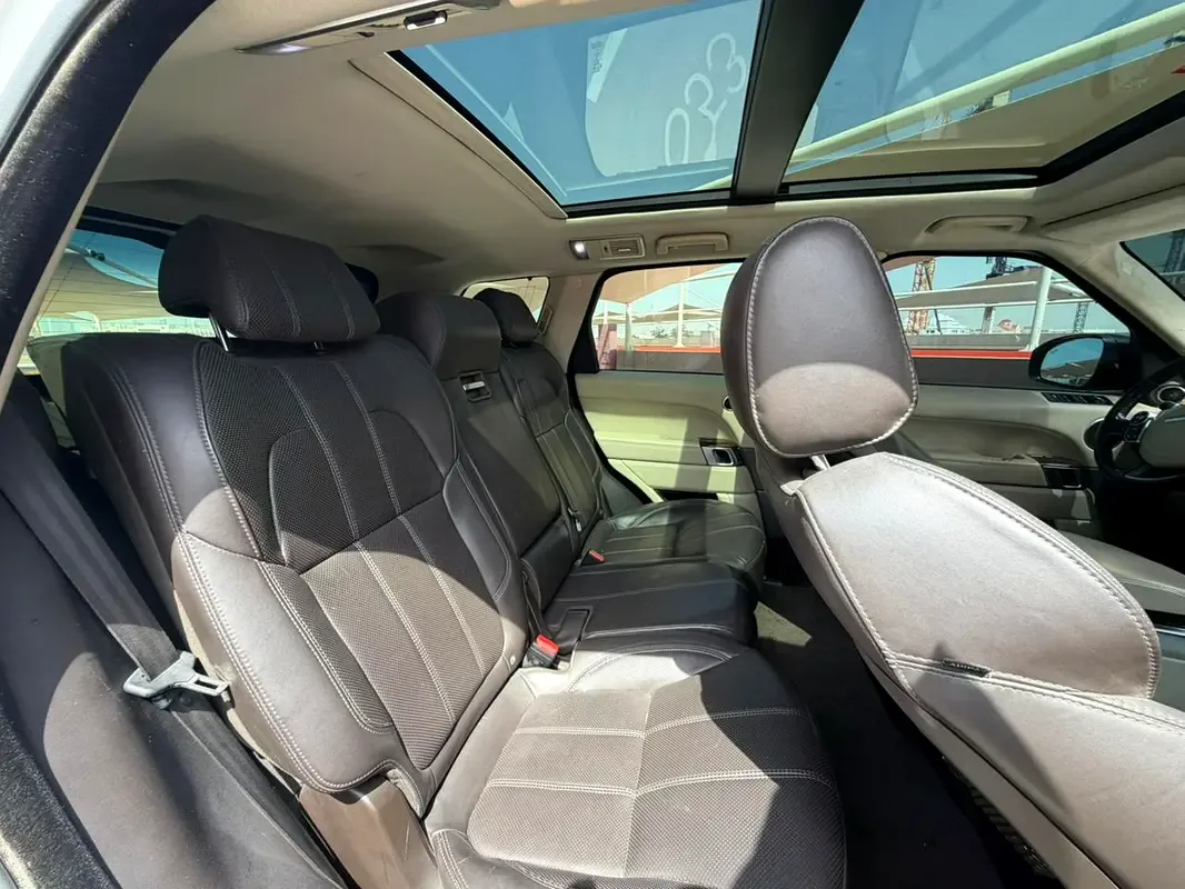 Land Rover Range Rover Sport 5.0 V8 Supercharged AT AWD (550 حصان) - 10