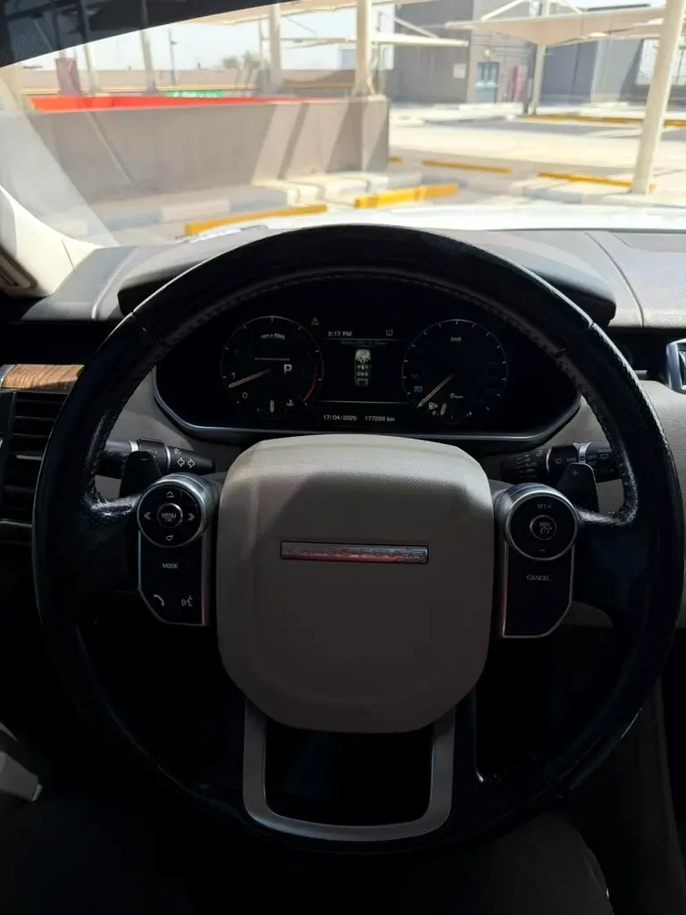 Land Rover Range Rover Sport 5.0 V8 Supercharged AT AWD (550 حصان) - 15