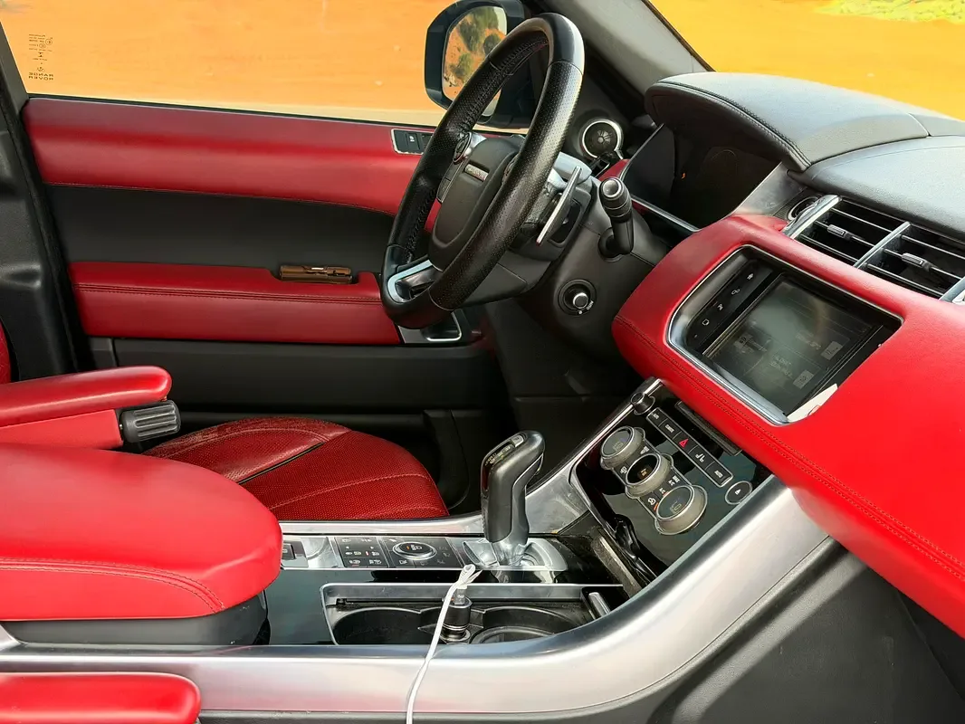 Land Rover Range Rover Sport 5.0 V8 Supercharged AT AWD (550 hp) - 9