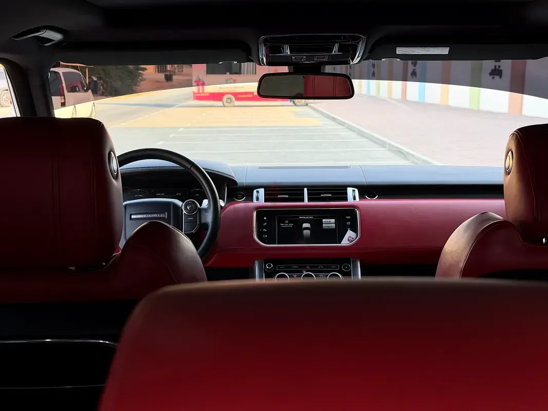 Land Rover Range Rover Sport 5.0 V8 Supercharged AT AWD (550 hp) - 12