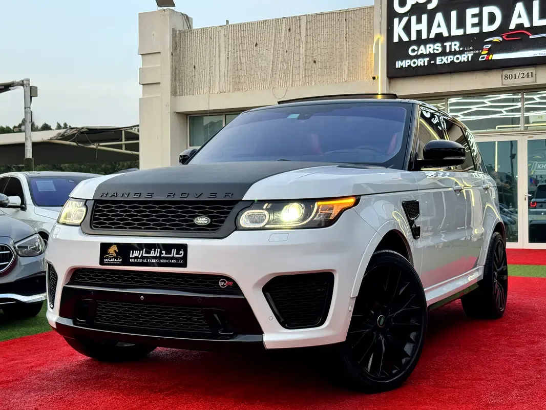 Land Rover Range Rover Sport 5.0 V8 Supercharged AT AWD (550 حصان)