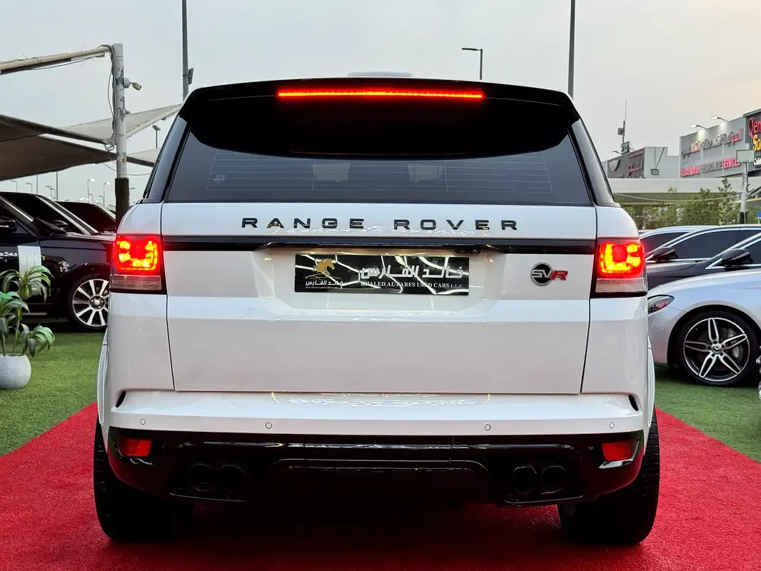 Land Rover Range Rover Sport 5.0 V8 Supercharged AT AWD (550 حصان) - 7
