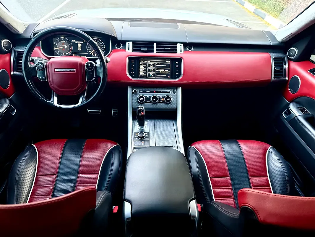 Land Rover Range Rover Sport 5.0 V8 Supercharged AT AWD (550 حصان) - 11