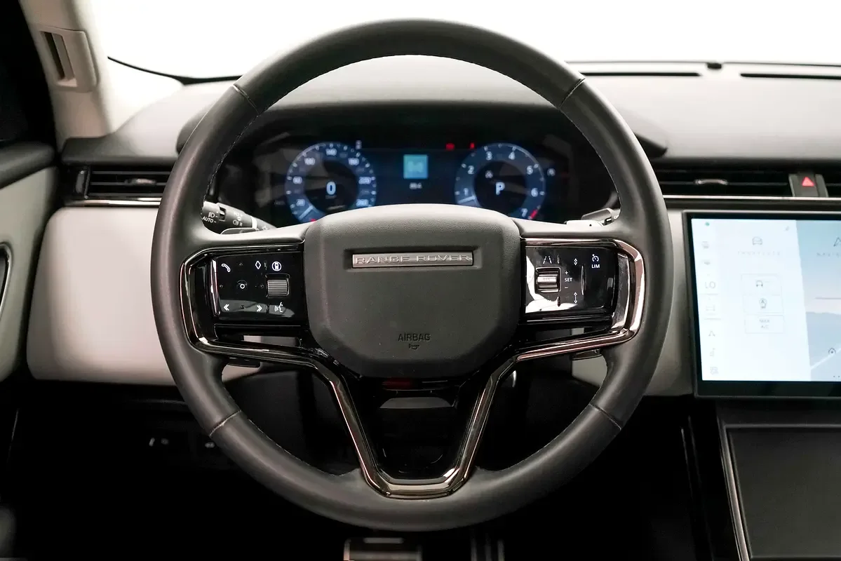 Land Rover Range Rover Velar 2.0 AT 4WD (250 hp) - 9