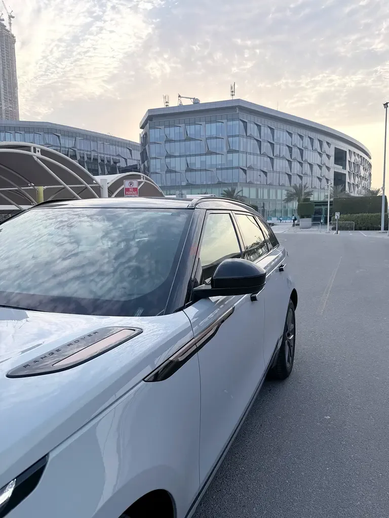 Land Rover Range Rover Velar 2.0 AT 4WD (250 حصان) - 10