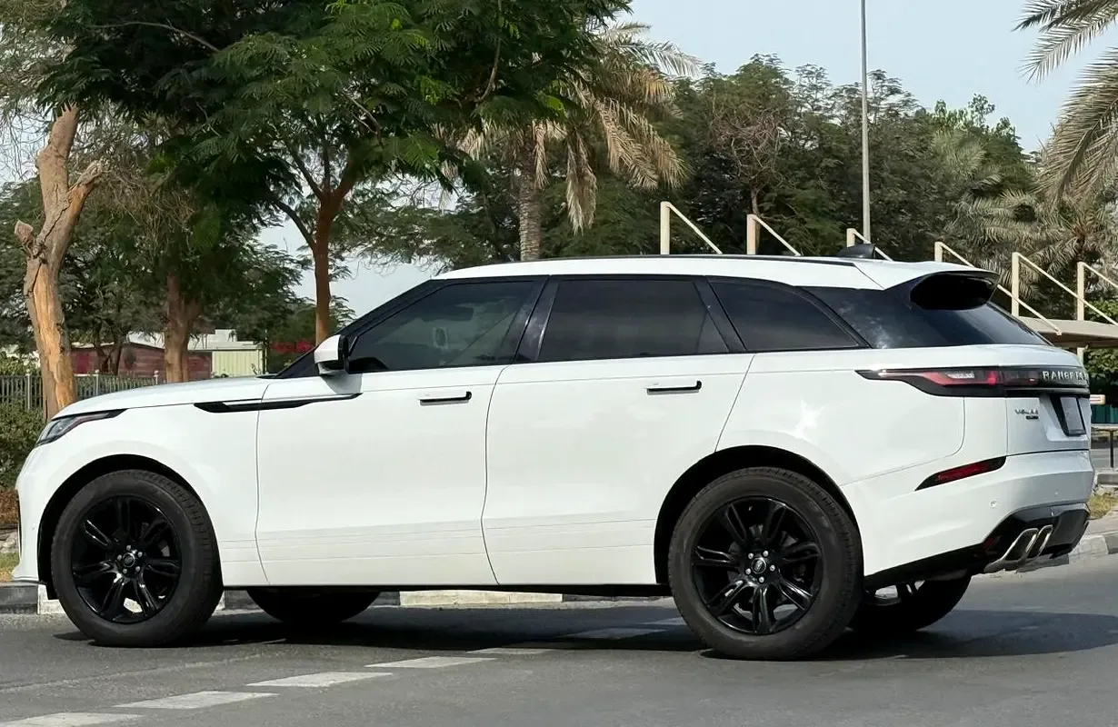 Land Rover Range Rover Velar 2.0 AT AWD (204 hp) - 4
