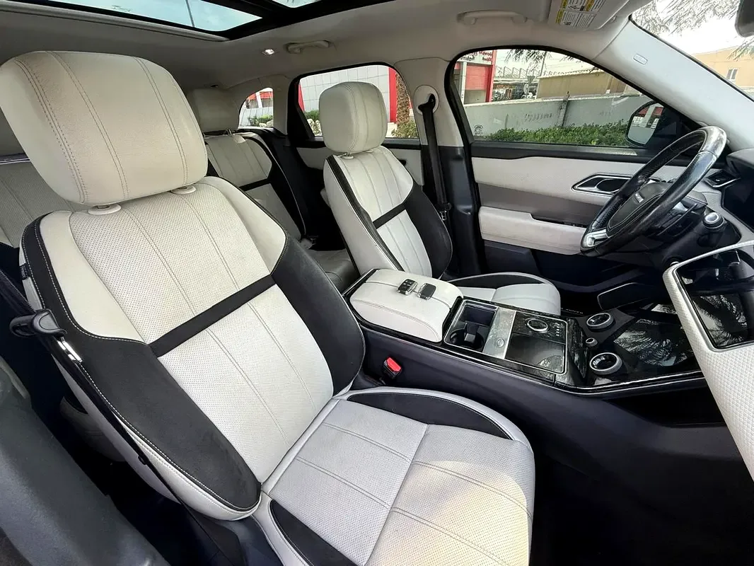 Land Rover Range Rover Velar 2.0 AT AWD (204 hp) - 15