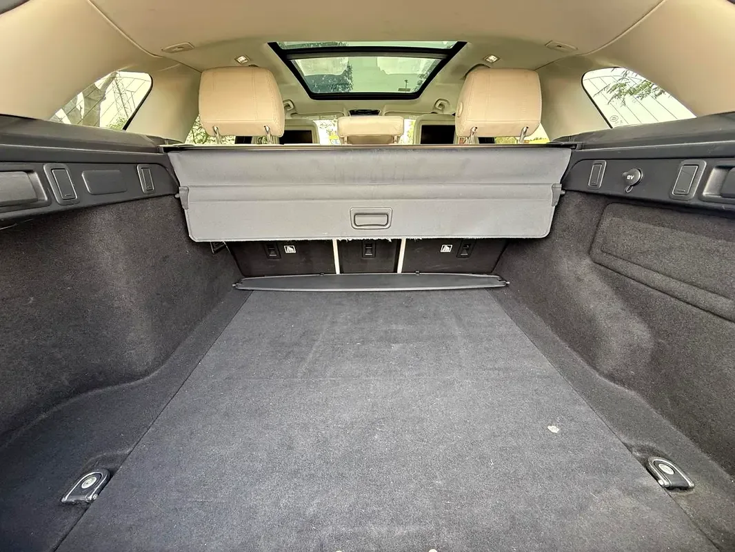 Land Rover Range Rover Velar 2.0 AT AWD (204 hp) - 20