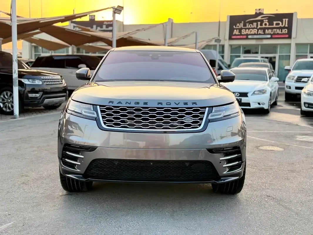 Land Rover Range Rover Velar 2.0 AT AWD (249 حصان) - 2