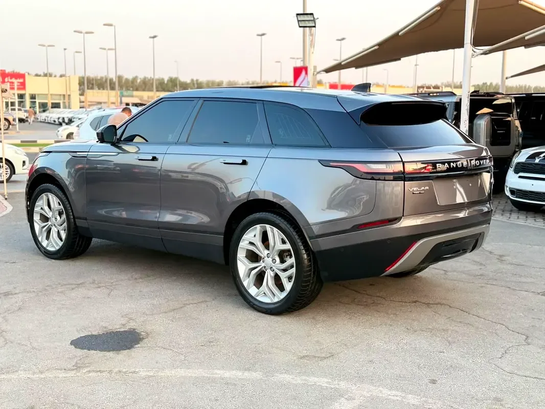 Land Rover Range Rover Velar 2.0 AT AWD (249 حصان) - 13