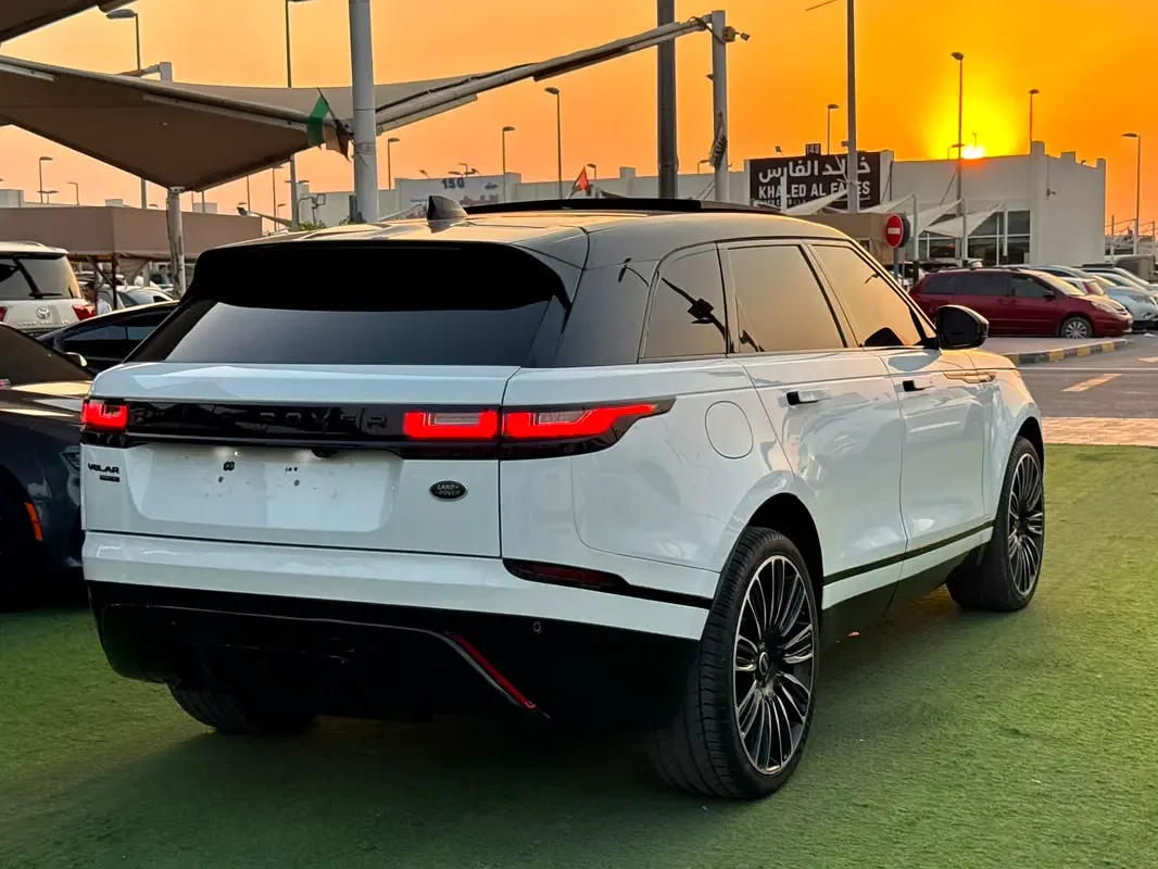 Land Rover Range Rover Velar 2.0 AT AWD (249 hp) - 6