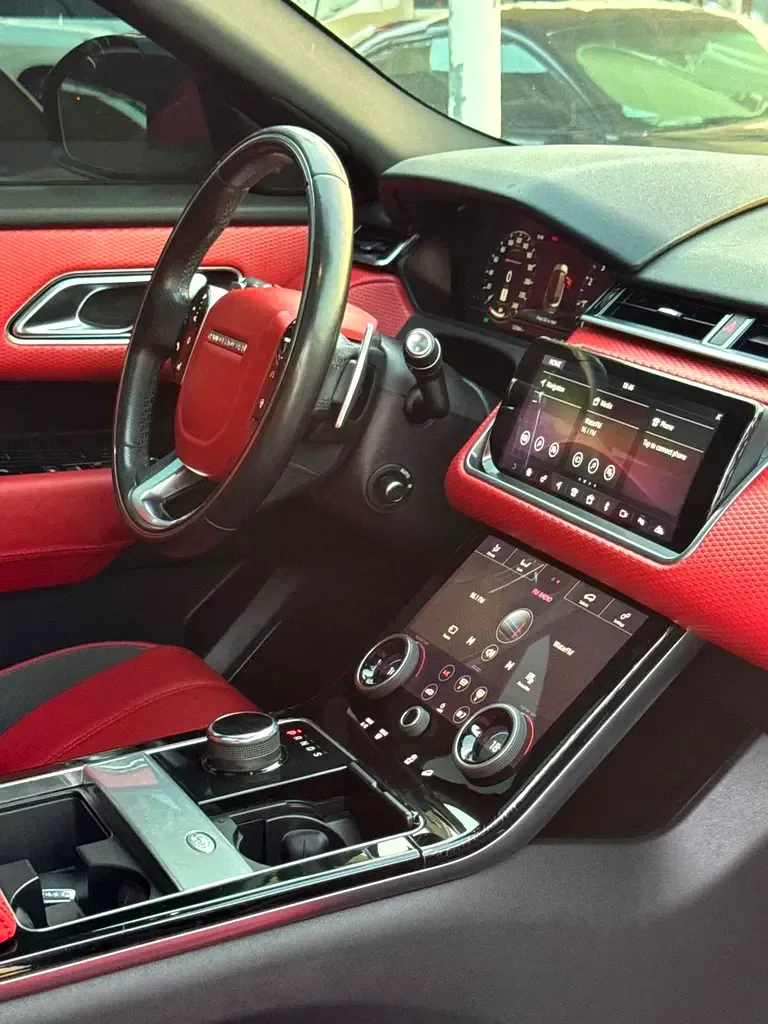 Land Rover Range Rover Velar 2.0 AT AWD (249 hp) - 8