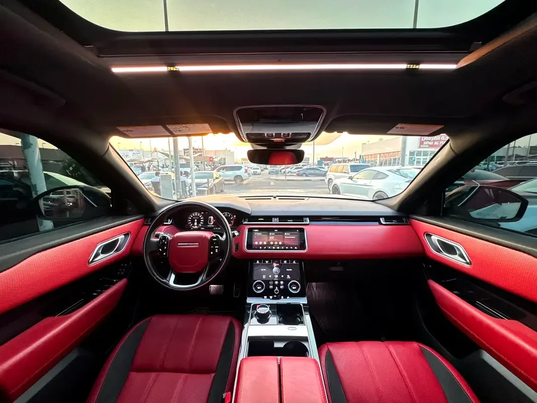 Land Rover Range Rover Velar 2.0 AT AWD (249 hp) - 10