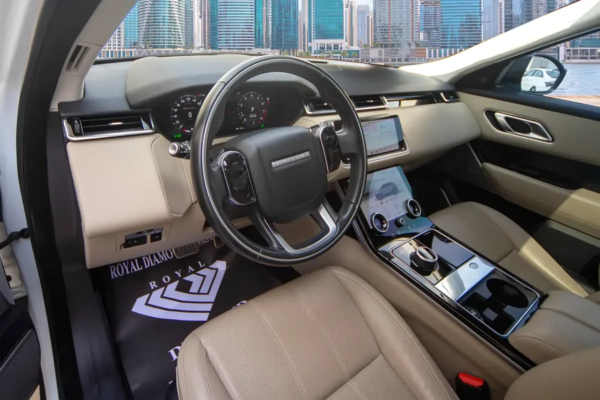 Land Rover Range Rover Velar 2.0 AT AWD (249 حصان) - 7