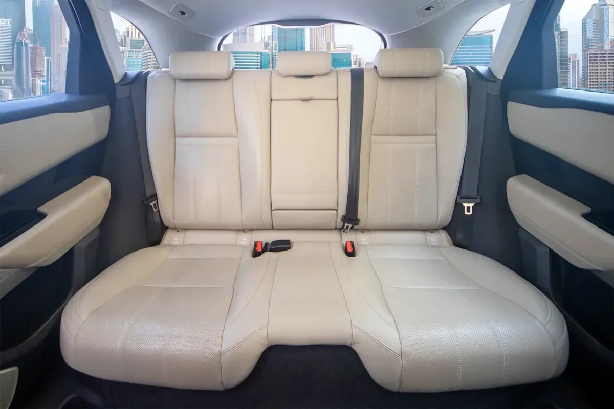 Land Rover Range Rover Velar 2.0 AT AWD (249 حصان) - 15