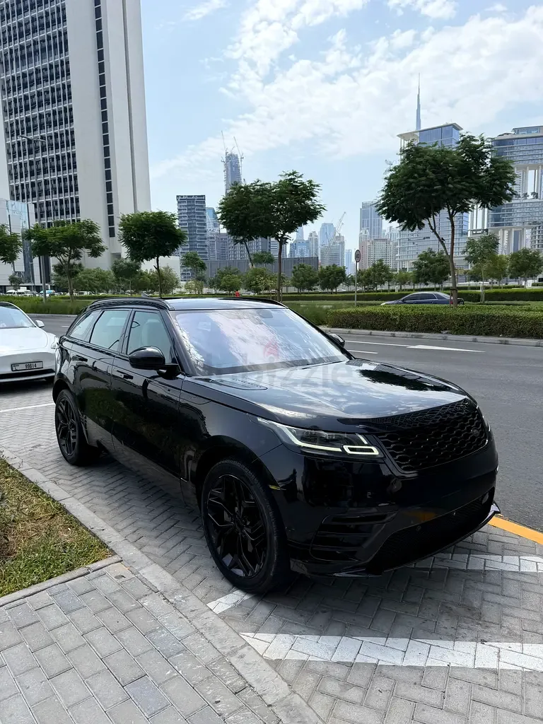 Land Rover Range Rover Velar 2.0 AT AWD (249 hp)