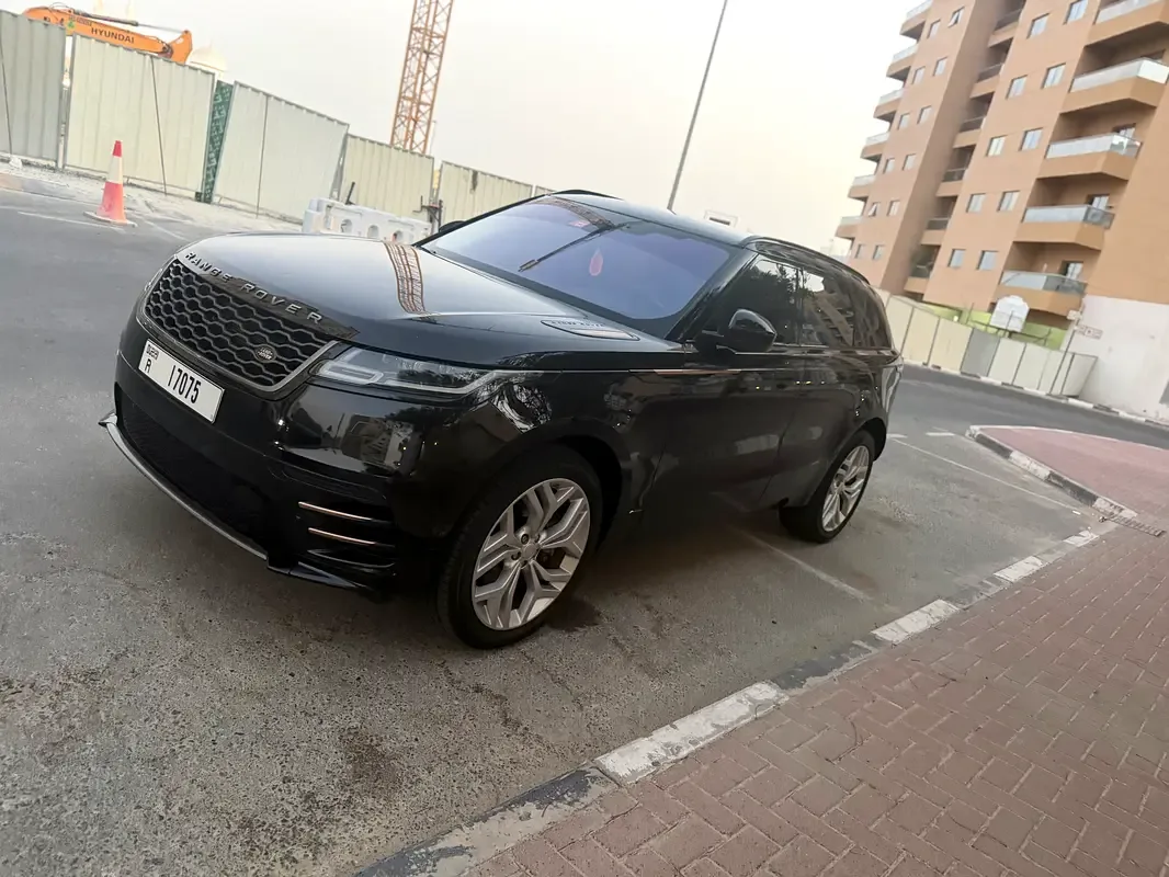 Land Rover Range Rover Velar 2.0 AT AWD (249 hp) - 3