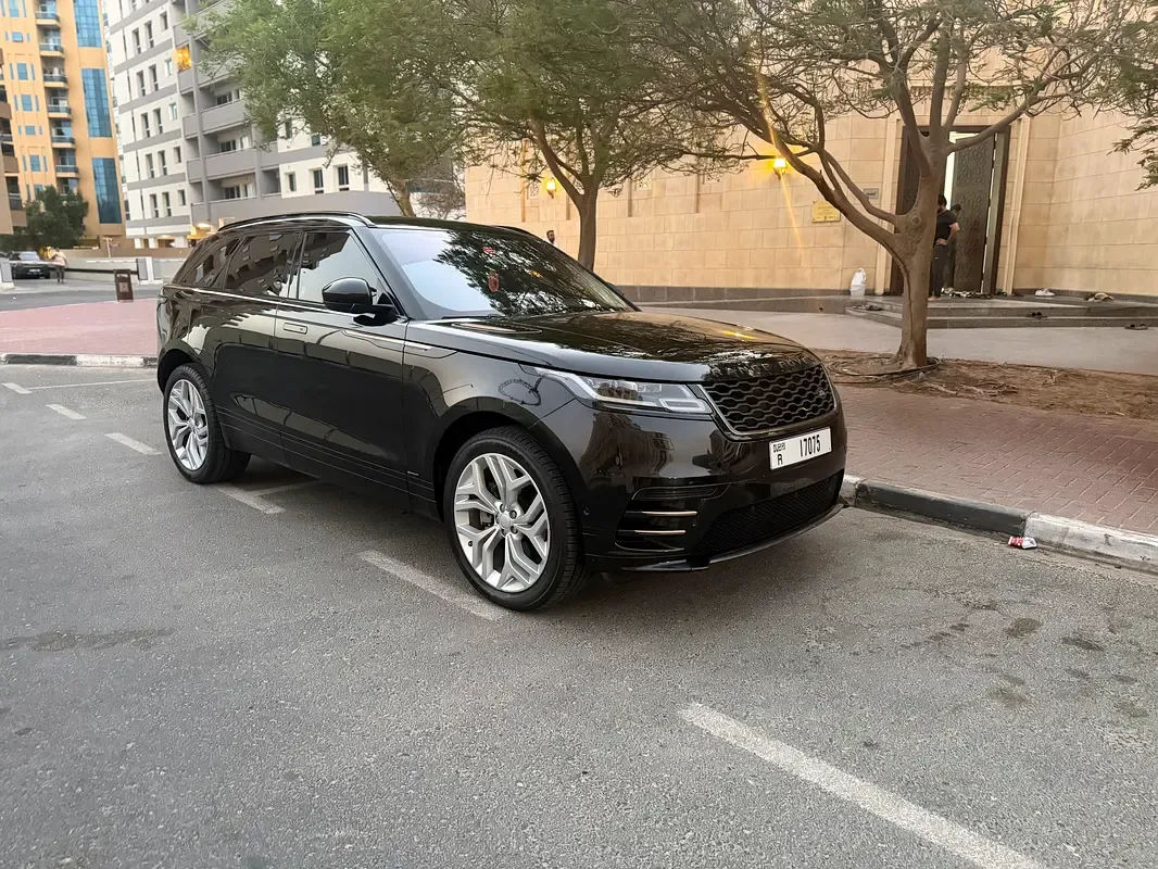 Land Rover Range Rover Velar 2.0 AT AWD (249 hp)