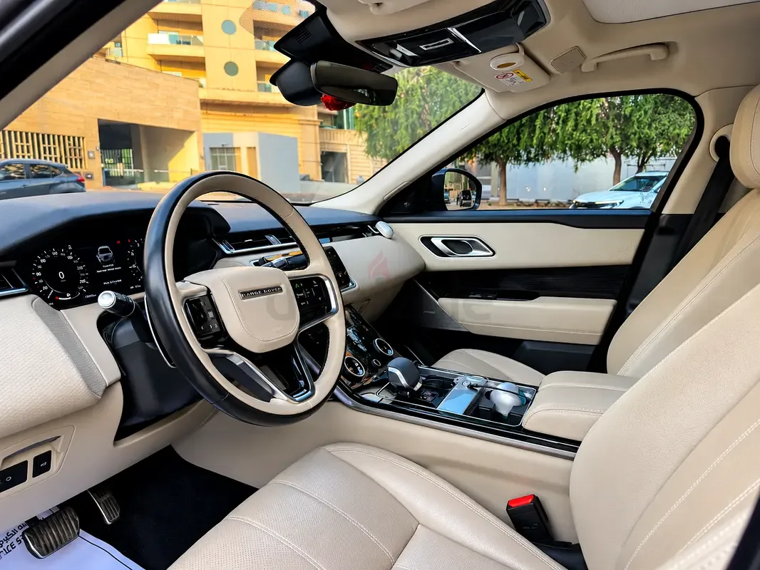Land Rover Range Rover Velar 2.0 AT AWD (249 حصان) - 7