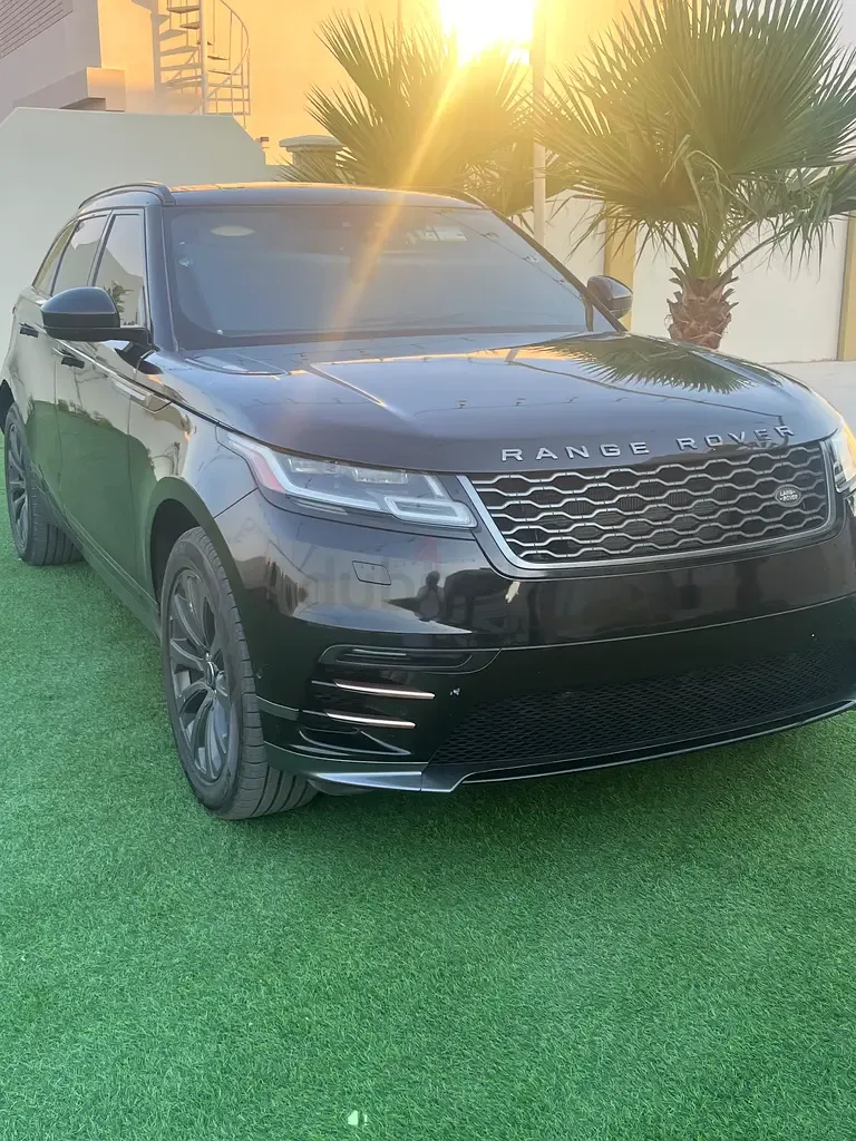 Land Rover Range Rover Velar 2.0 AT AWD (300 hp)