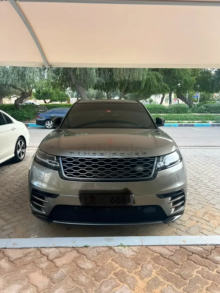 Land Rover Range Rover Velar 2.0 AT AWD (300 hp)